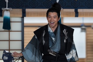 「豊臣兄弟！」第26回あらすじ・場面写真　信長の苦しみを察した小一郎と秀吉は、信長と市を長浜城に招く…7月5日放送 画像