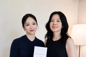「美しさの擬人化」イ・ヨンエ、ナチュラルな姿でも圧倒的な品格…SNSでの心温まる交流も話題【PHOTO】 画像