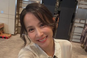 “可愛すぎる45歳” チョ・ヨジョン、プロモ中に見せた“圧巻ビジュアル”に絶賛の嵐！【PHOTO】 画像