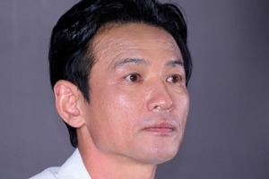 「血のついたティッシュ」「遺書」まで送られ…俳優ファン・ジョンミンを苦しめた異常な執着と脅迫にネット騒然 画像