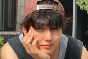 子役出身俳優ユ・スンホ、少年のような顔と男らしい肉体美が光る“ギャップの魅力”【写真】 画像