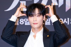『素晴らしき新世界』俳優ホ・ナムジュン、受賞ラッシュで息をのむ存在感！まさに今年の顔の代表に！ 画像