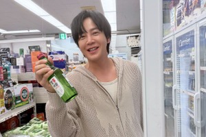 「アジアのプリンス」チャン・グンソクがスーパーで“焼酎探し”!?飾らない姿にキュン【写真】 画像