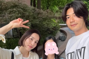 『朱蒙』女優ハン・ヘジン、夫の試合に一喜一憂…13年間変わらない「内助の功」に絶賛！ 画像