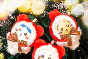 ちいかわ＆ハチワレ＆うさぎがクリスマスの装いに！ アクセサリーぬいぐるみ11月6日発売「Kiramekko」 画像
