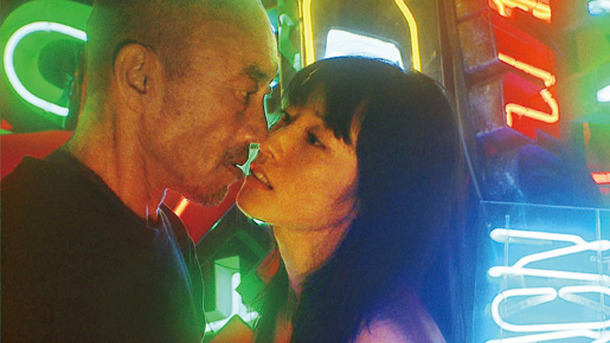 ヌードの夜／愛は惜しみなく奪う