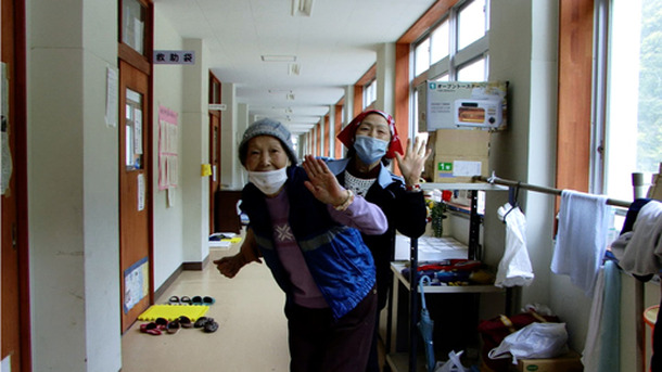 石巻市立湊小学校避難所