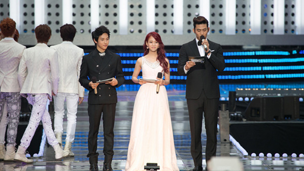 K-POP DREAM CONCERT 2012