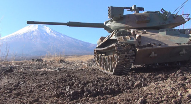 アトラクション4D 戦車ライド