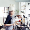 ローラ、 初のレシピ本「Rola’s Kitchen」が発売！・画像