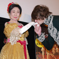 中村玉緒、ヴィクトリア女王の衣裳で勝新太郎との結婚生活に思いを馳せる・画像