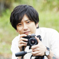 二宮和也主演『浅田家！』公開日は20年10月2日に カメラ構える場面写真も・画像