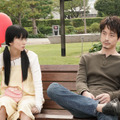坂口健太郎“結人”の冷たくも寄り添う姿に「絶妙」「ズルい」の声…「35歳の少女」第2話・画像