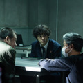 山田裕貴と佐藤二朗、圧巻の心理戦『爆弾』メイキング写真＆撮影レポート・画像