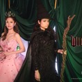 オリジナルドレスとスタジオセットで撮影！『ウィキッド』フォトプラン新登場・画像