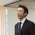 高橋一生“光誠／英人”の米大統領選予測の回答に「匂わせるところがうまい」、「リボーン ～最後のヒーロー～」4話・画像