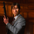 A24が北米配給 グレン・パウエル主演『大富豪になるための正しい殺し方』11月13日公開・画像