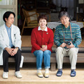 櫻井翔が認知症専門医として共演、大竹しのぶ＆三浦友和W主演『ぼけ日和』2027年公開決定・画像