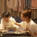 川口春奈“和”と高杉真宙“”将一”のかけがえのない愛の記憶と笑顔の日常捉える『ママがもうこの世界にいなくても　私の命の日記』・画像