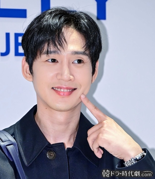 パク・ソンフン