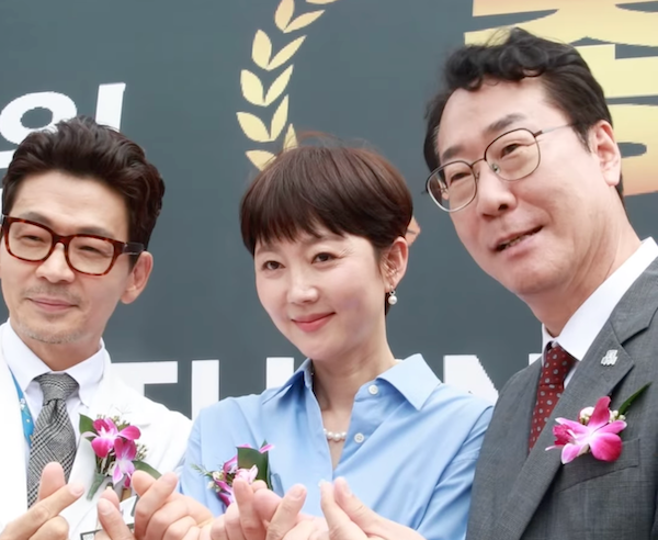 ヨム・ジョンア