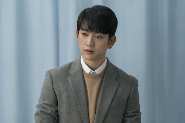 パク・ジニョン